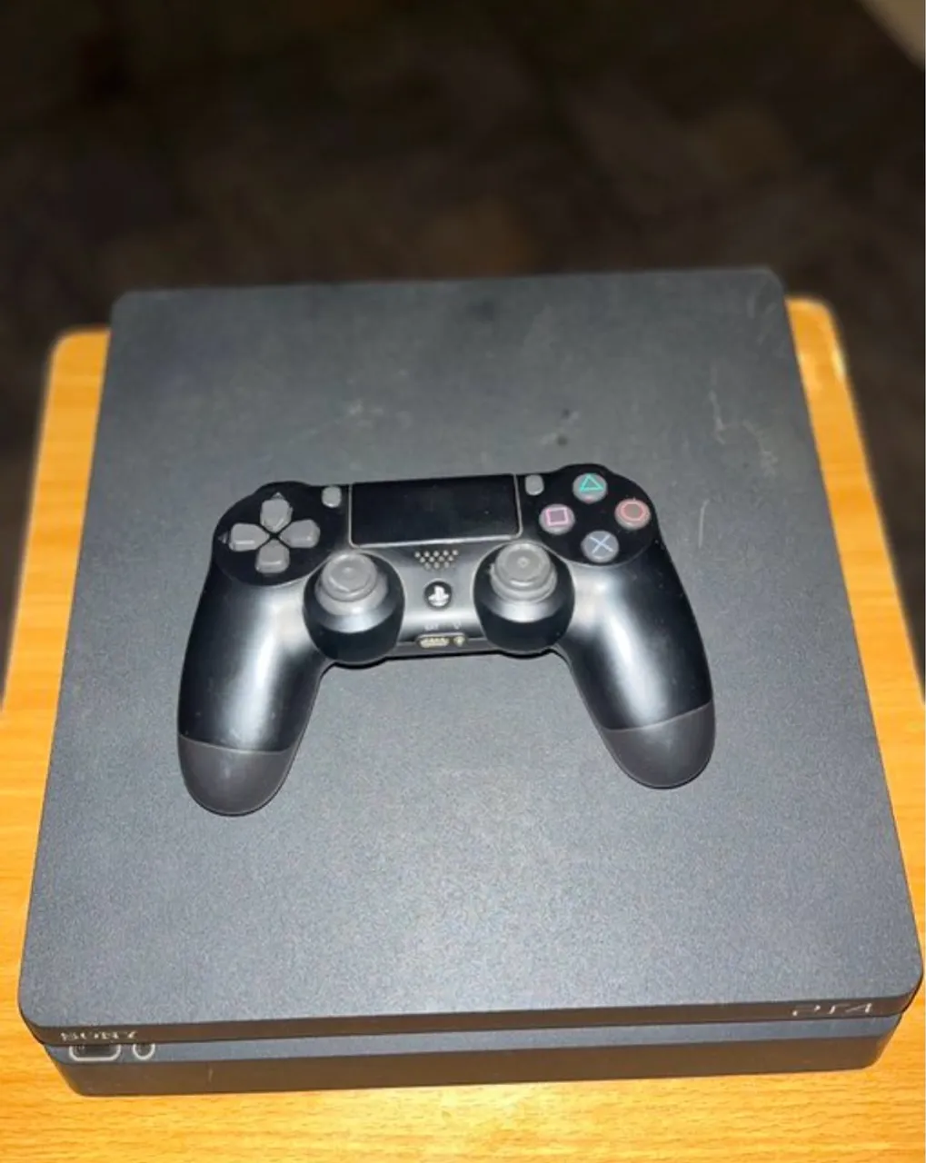 Playstation 4 - Console e Controle