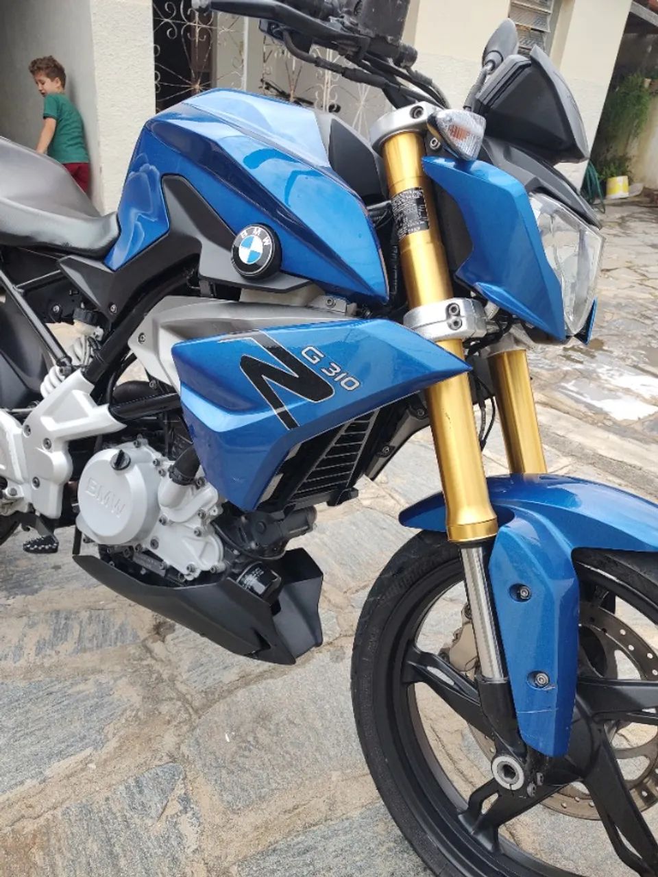 BMW 310R - Foto 3
