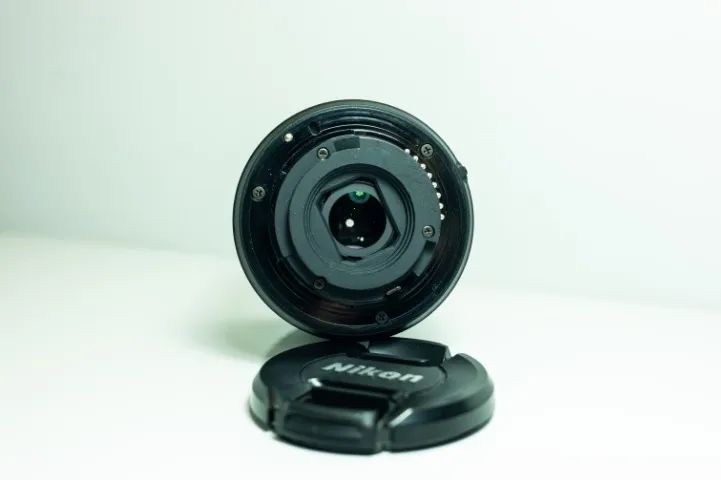 Lente Nikon AF-P NIKKOR 18-55mm VR f/3.5-5.6 (DX) - Foto 4