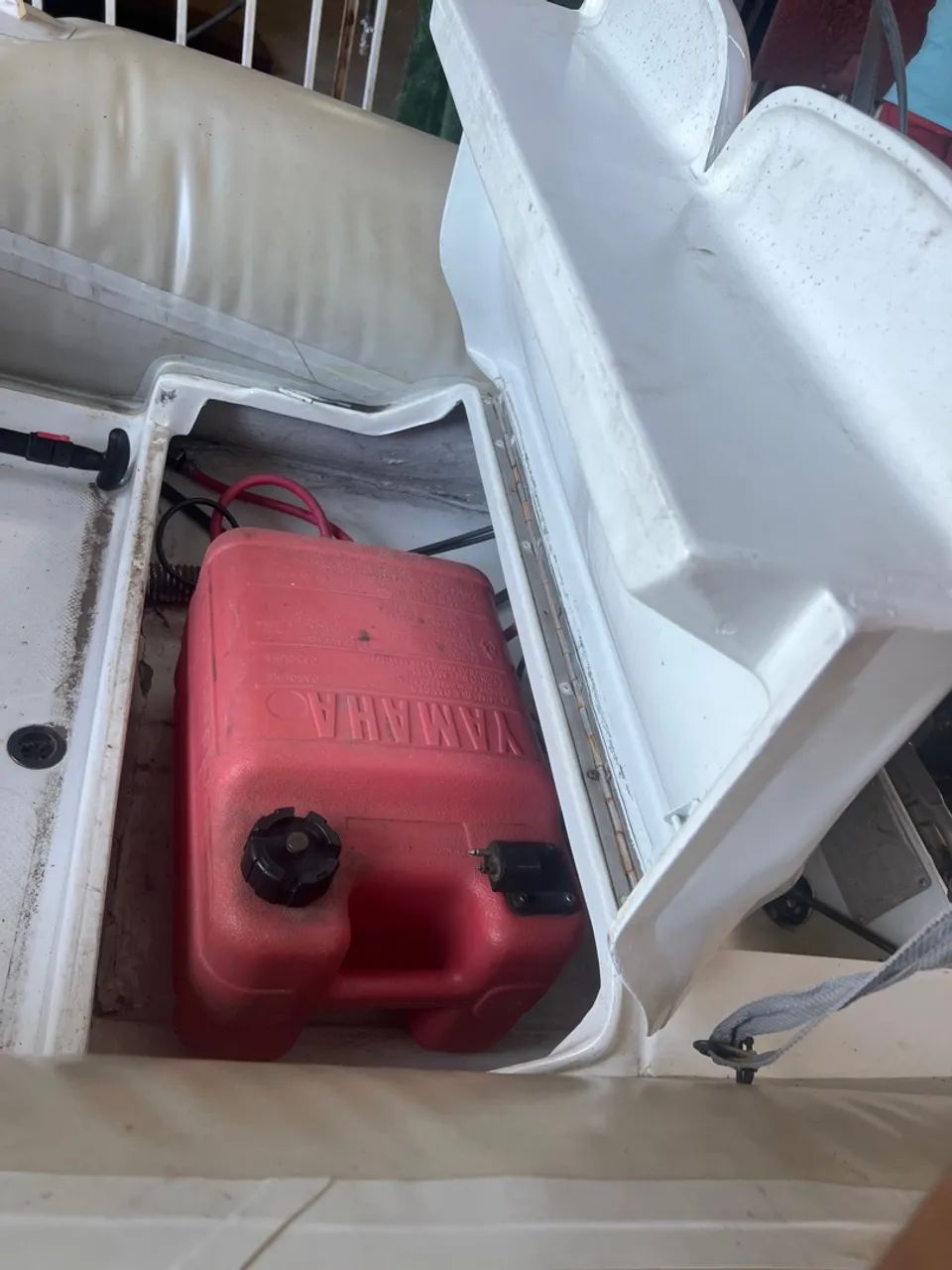 Bote inflável outlander com motor de 25 junto com a carretinha - Foto 5