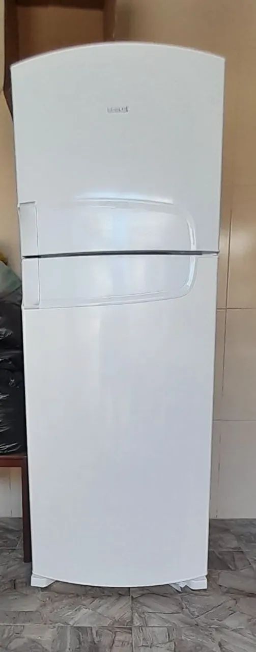 Oportunidade geladeira consul 450L em estado de nova - Foto 4