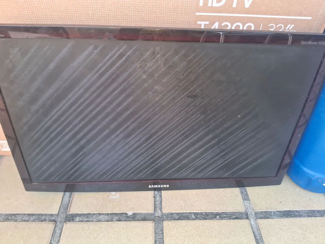 Televisão 27 polegadas Defeituosa (leia descrição) - Foto 4