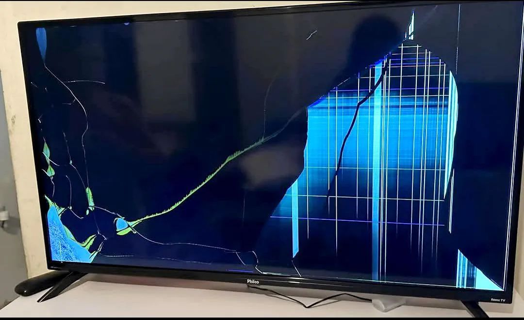  TV SMART, LED E PLASMA COM TELA QUEBRADA OU DEFEITO 