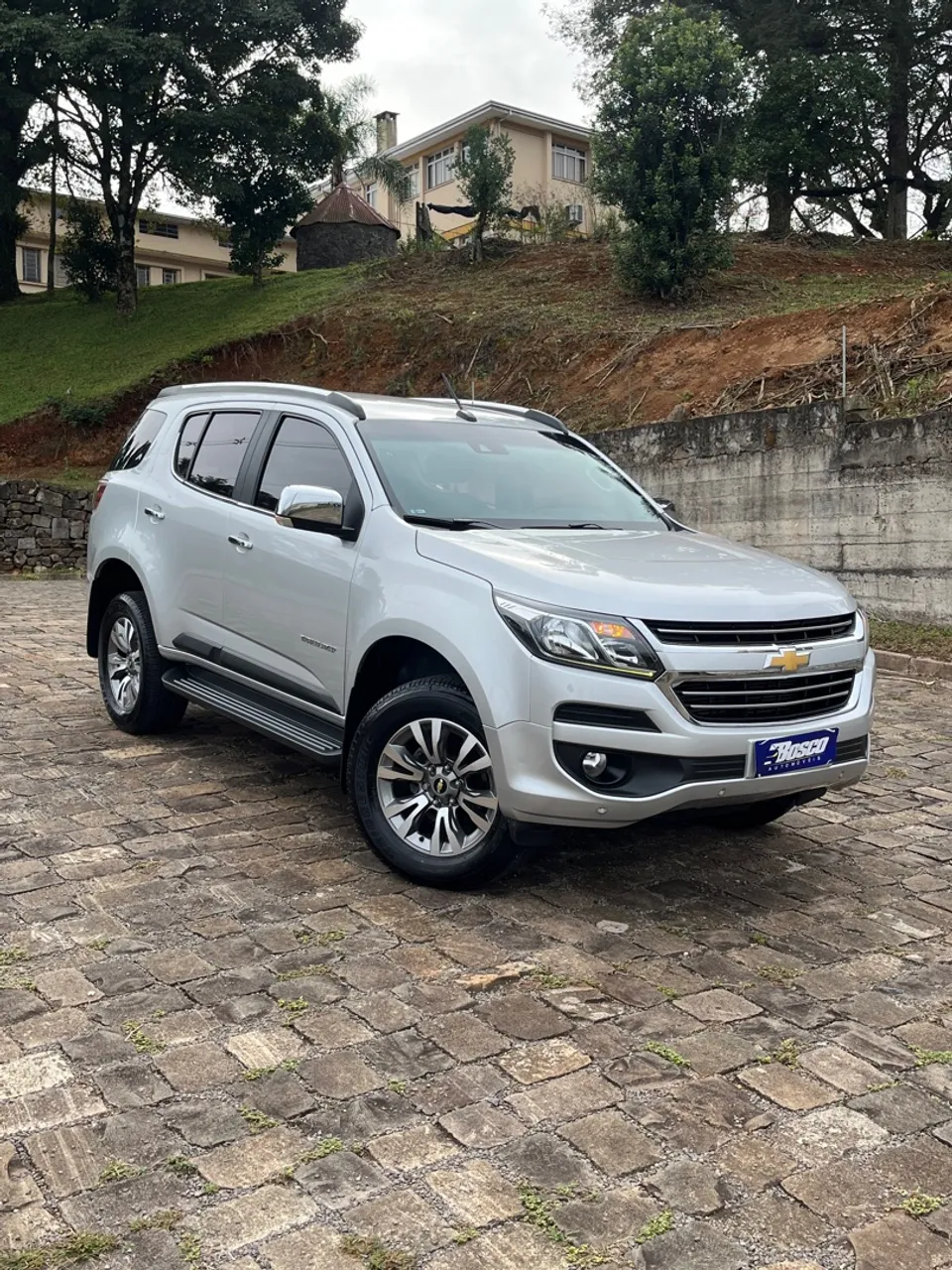 Trailblazer LTZ 4x4 Aut. *Baixa KM/ 7 Lugares*