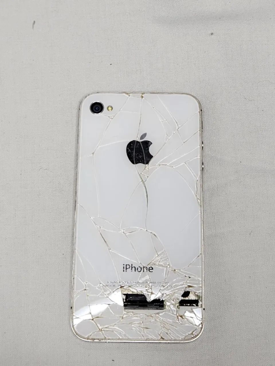 iPhone 4S (Modelo A1387) - PARA PEÇAS - Foto 2