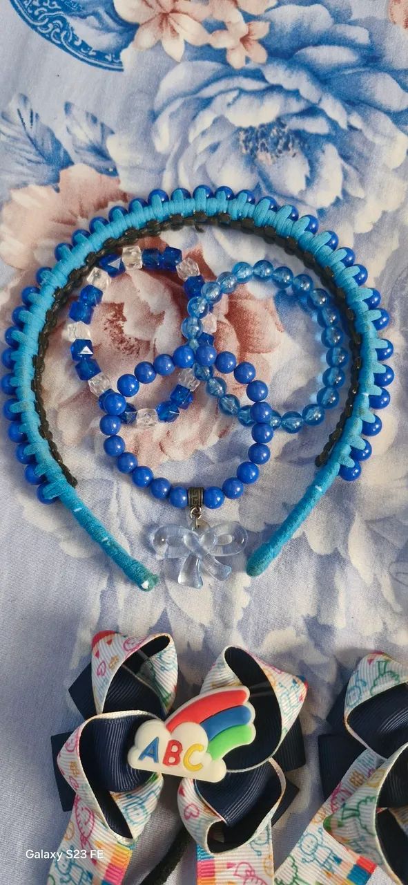 2 xuxa+1tiara+pulseiras  - Foto 4