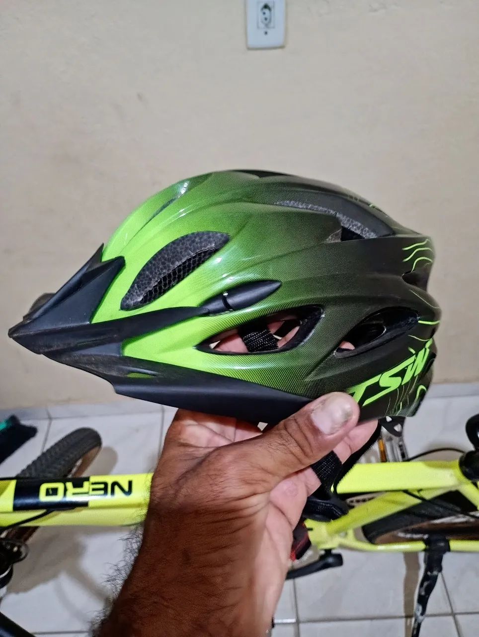Bicicleta aro 29 pra vender - Foto 2