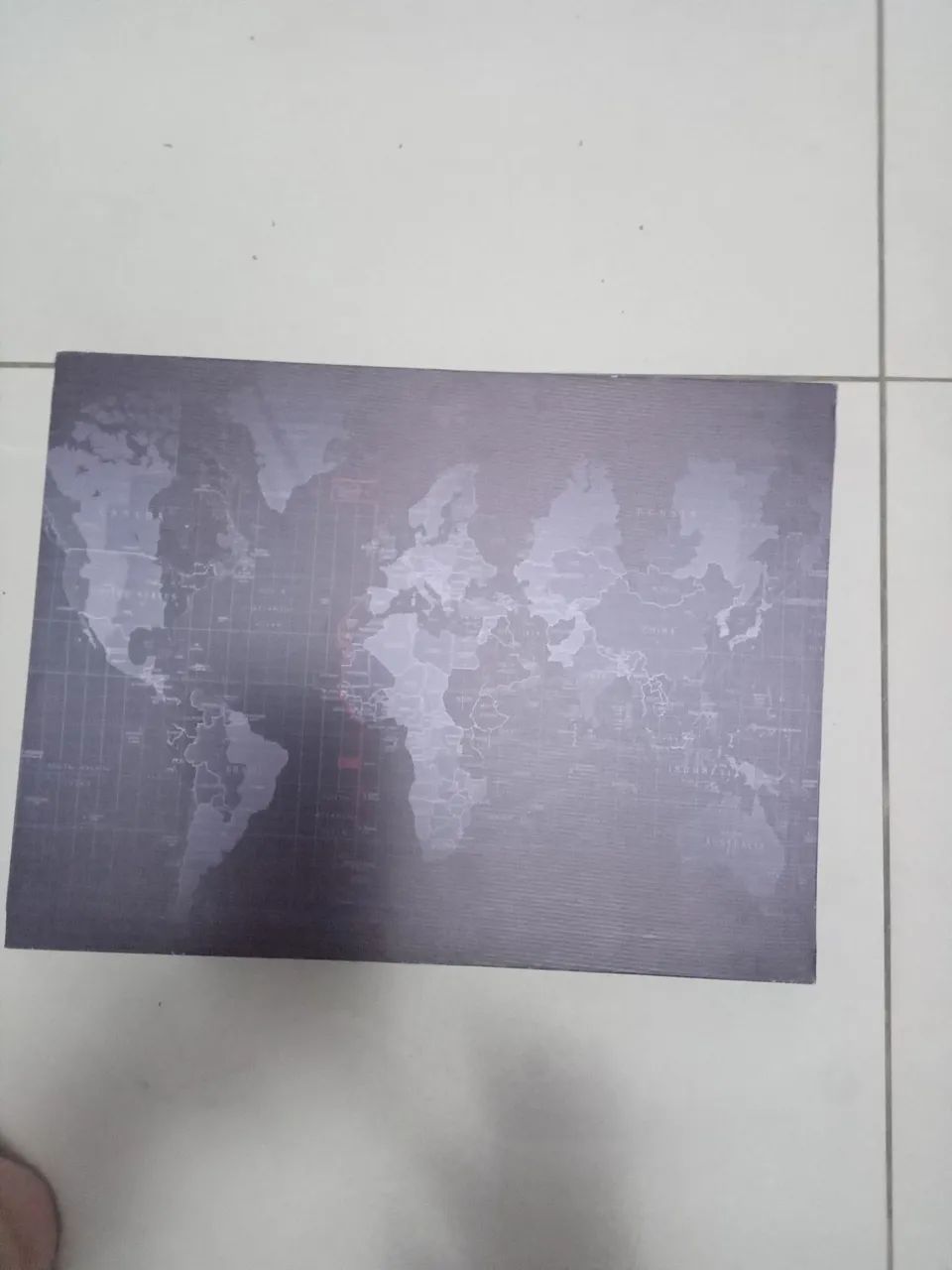 Quadro mundial   40x30, novo