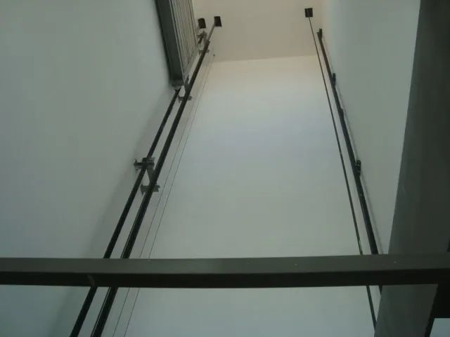ELEVADOR VEICULAR/ PLATAFORMA DE CARGA COM CABINE - Foto 3