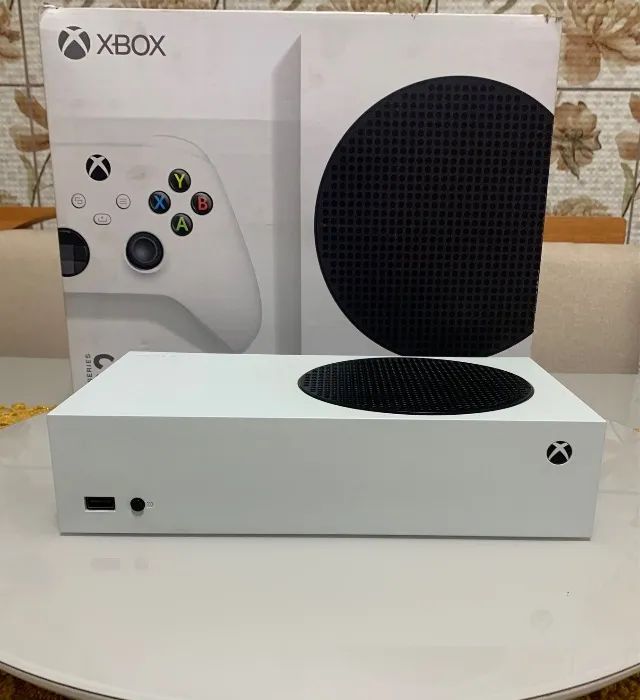 Xbox Series S - Completo + 3 Controles - Consoles de Vídeo Game