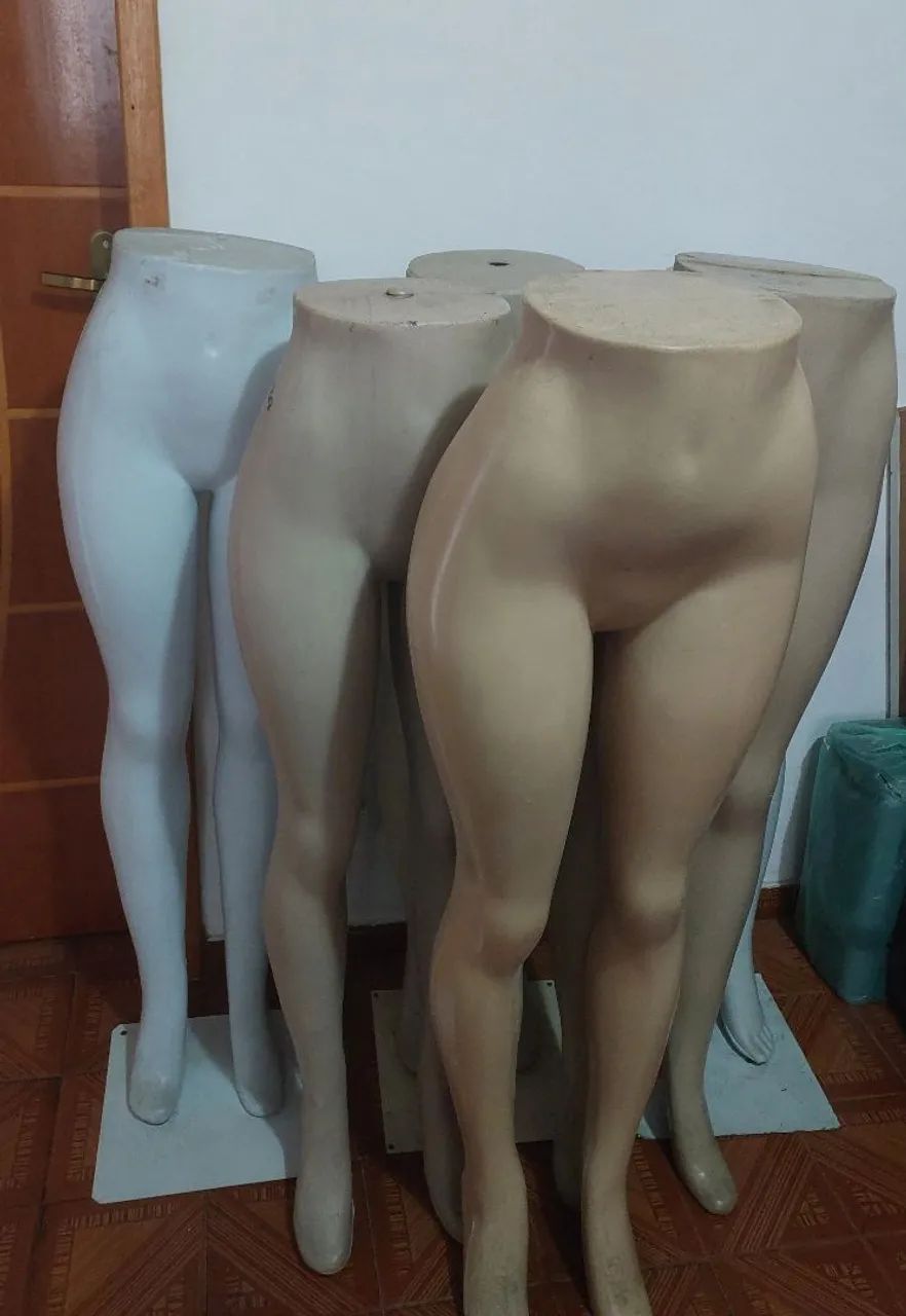 Vendo Seis Manequins para Loja de Confecção  - Foto 2