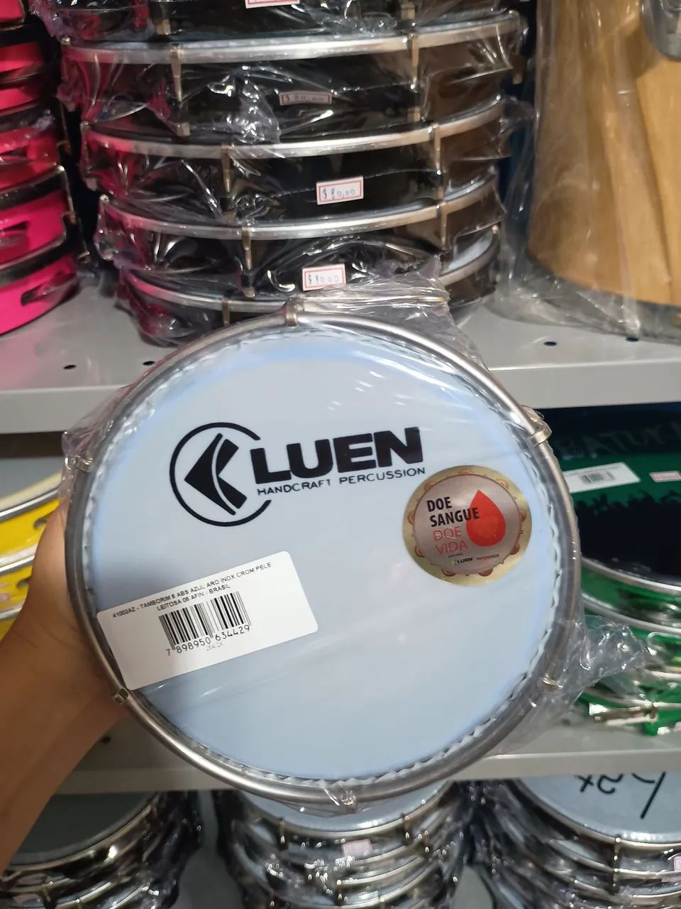 Tamborim 6" polegadas sortidos Luen na promoção 