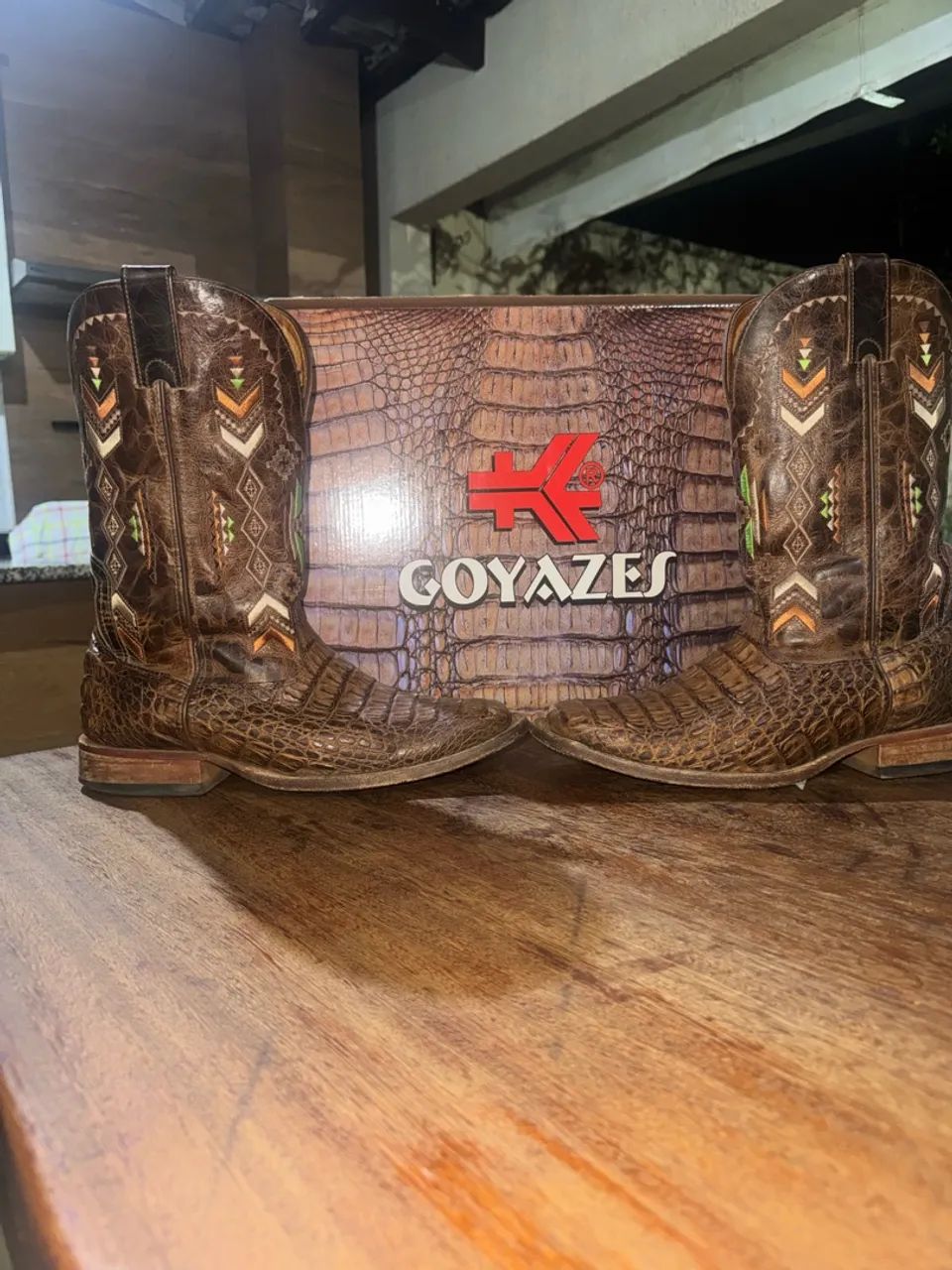 Bota Goyazes de Couro de Jacaré 41  - Foto 2