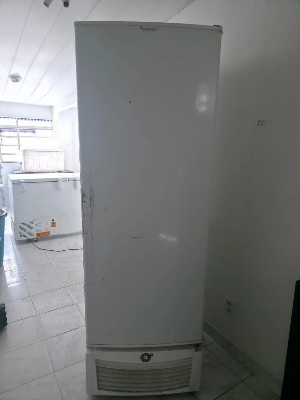 2 freezer, 1 vertical, 1 horizontal  - Foto 4