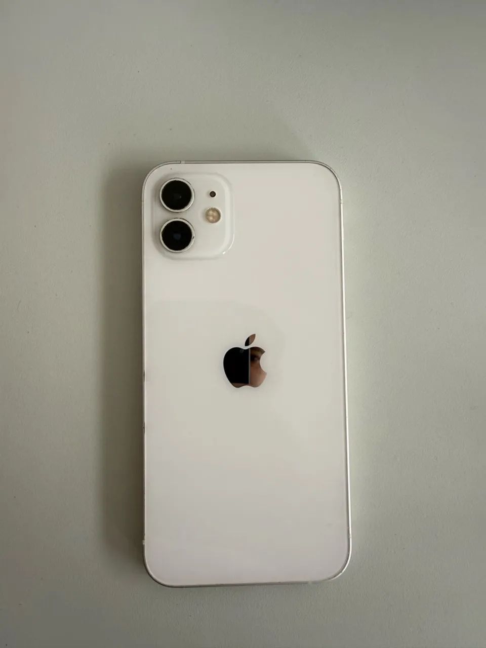 iPhone 12 128GB Branco - Foto 2