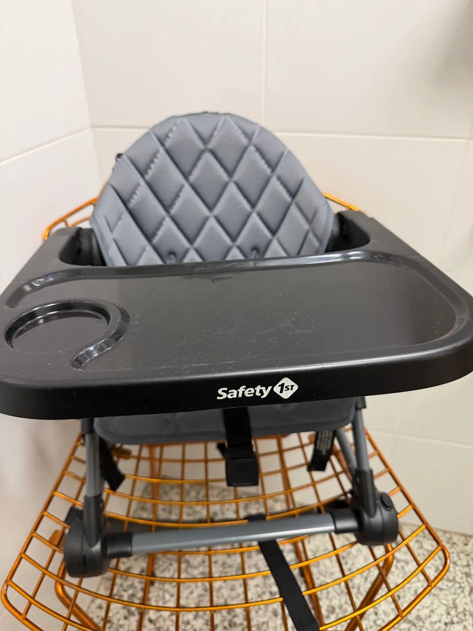 Cadeirão portátil Safety first 