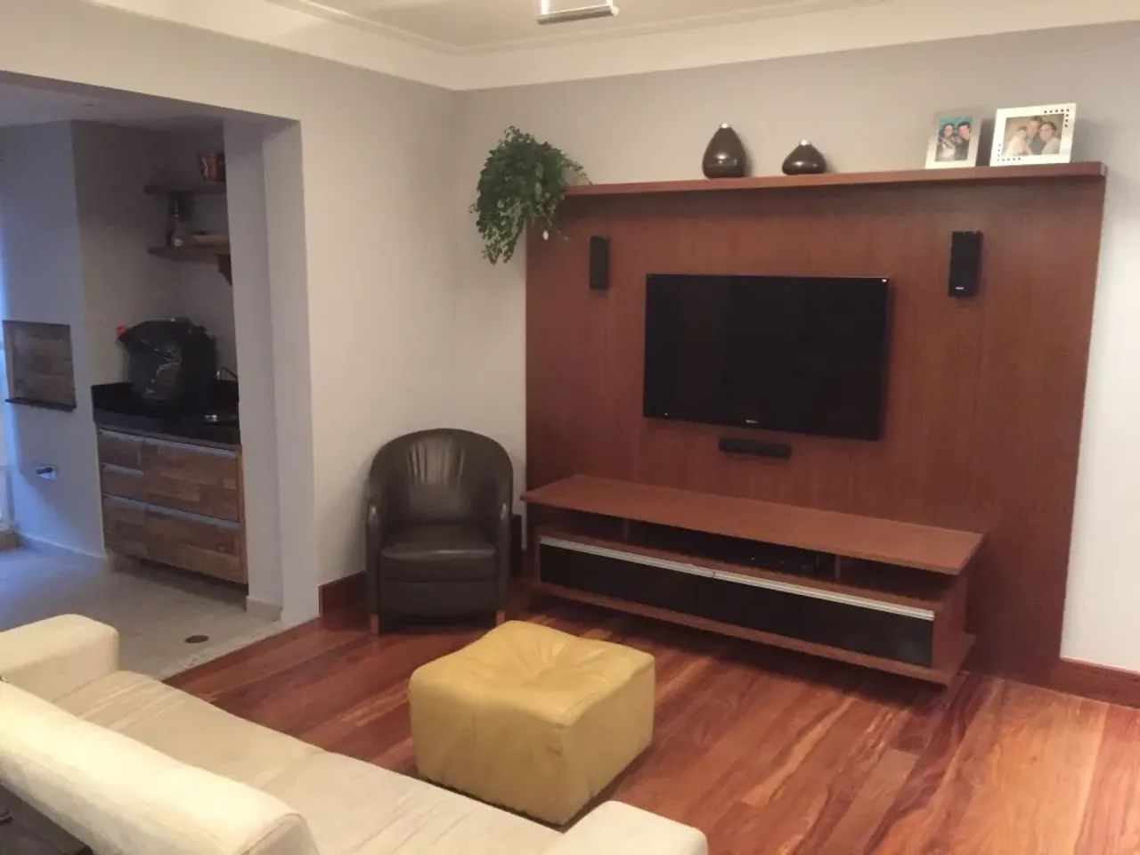 Apartamento espaçoso com varanda gourmet e muita lazer - Foto 5