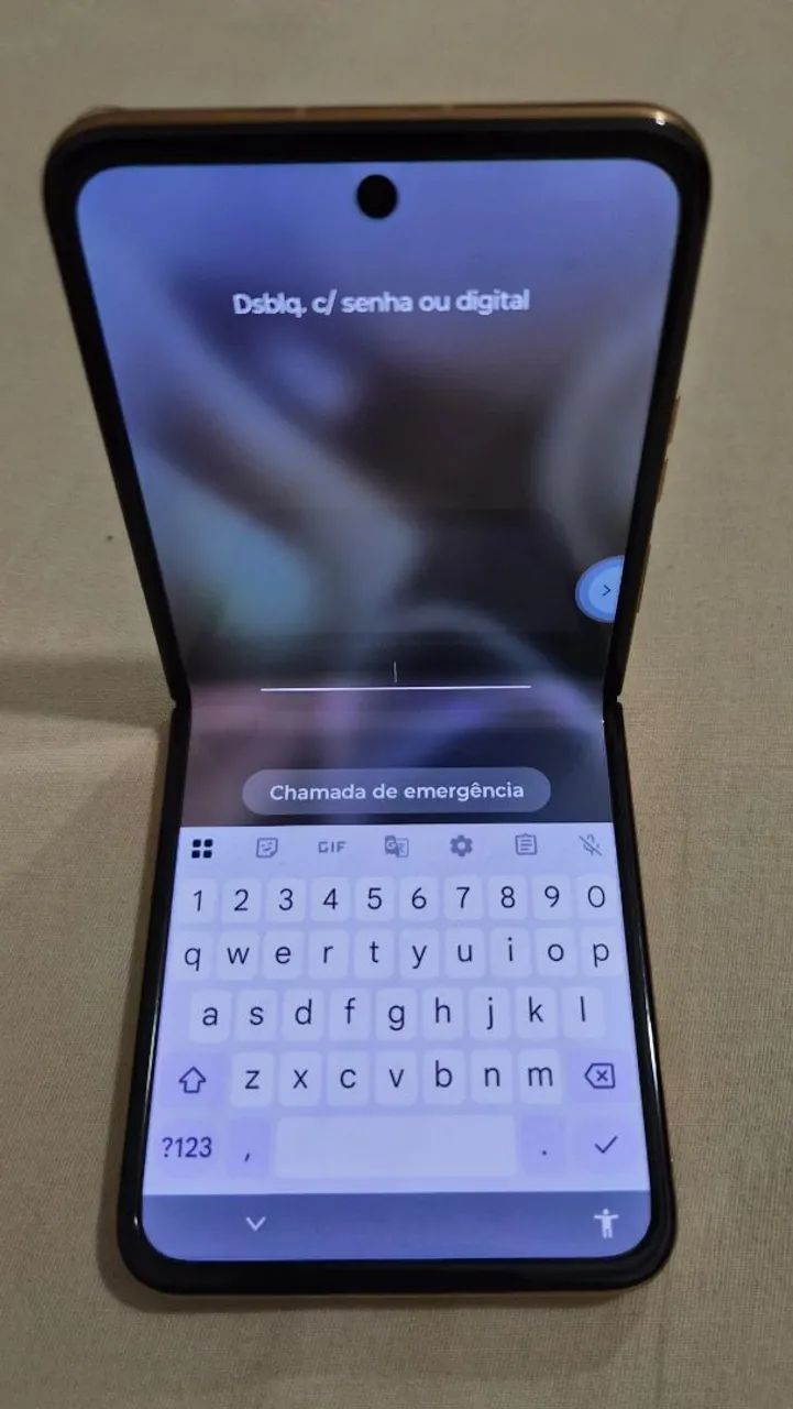 Celular Razr 50 - Foto 5