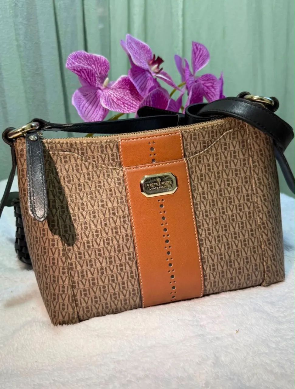 Bolsa Victor Hugo Marrom - Foto 4