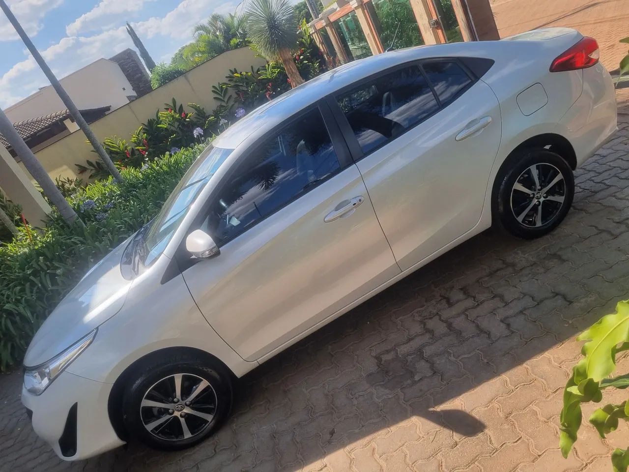 Toyota Yaris YARIS XS Connect Sedan 1.5 Flex 16V Aut. 2022