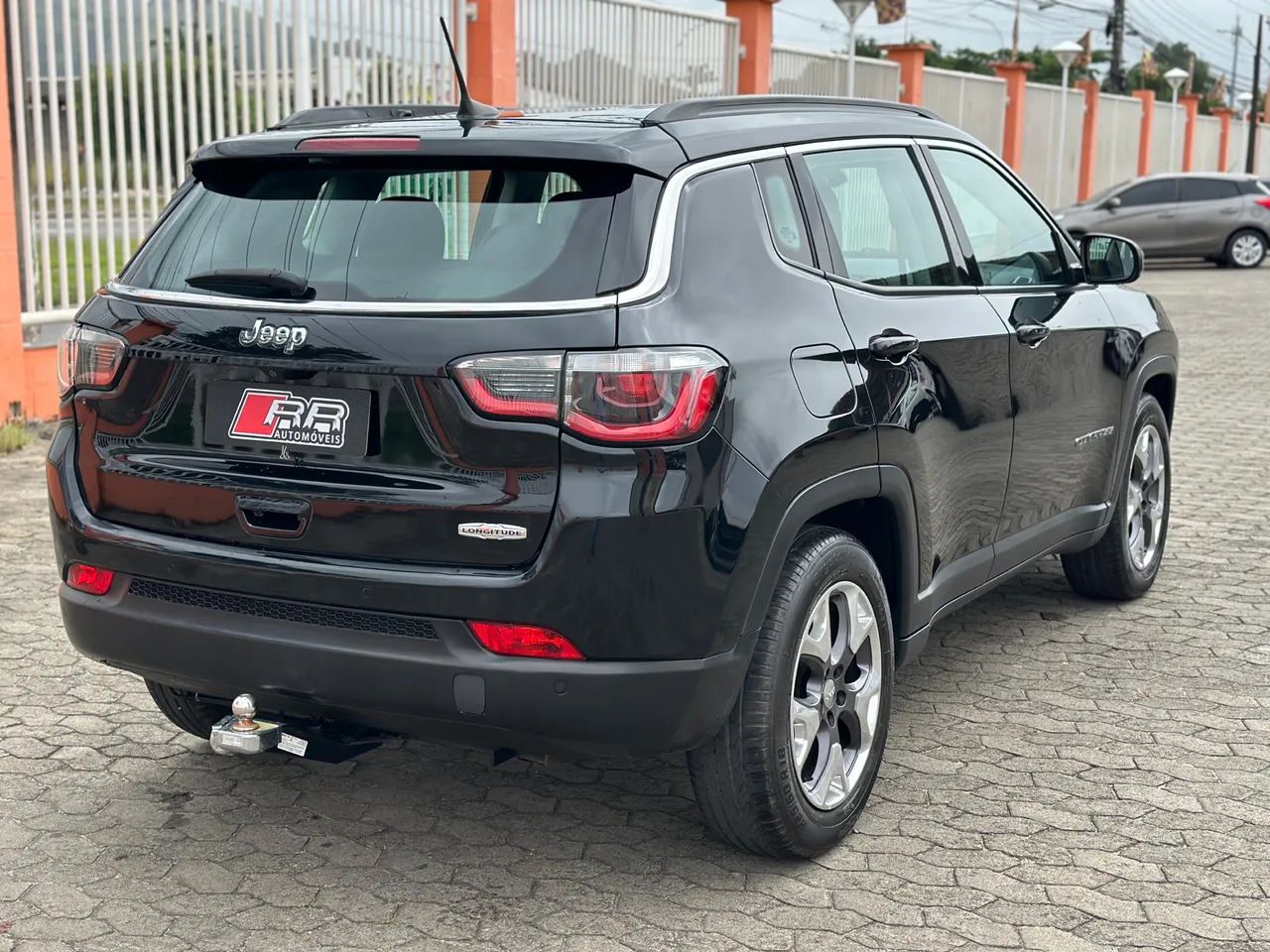 Jeep Compass Longitude 2.0 4X2 Flex 16V Aut. 2020 - Foto 4