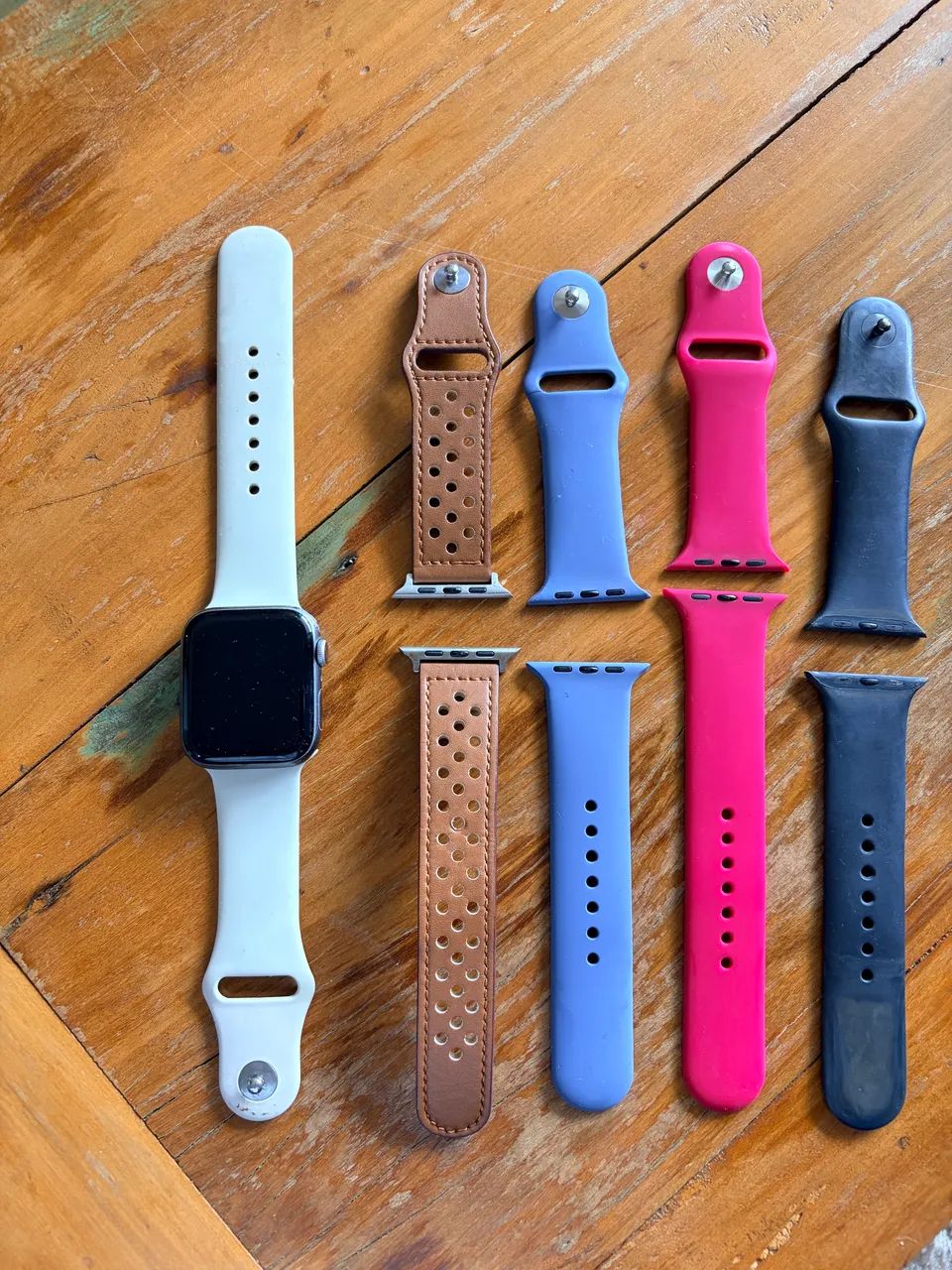 Celular iPhone XR com capinhas e Apple watch - Foto 4