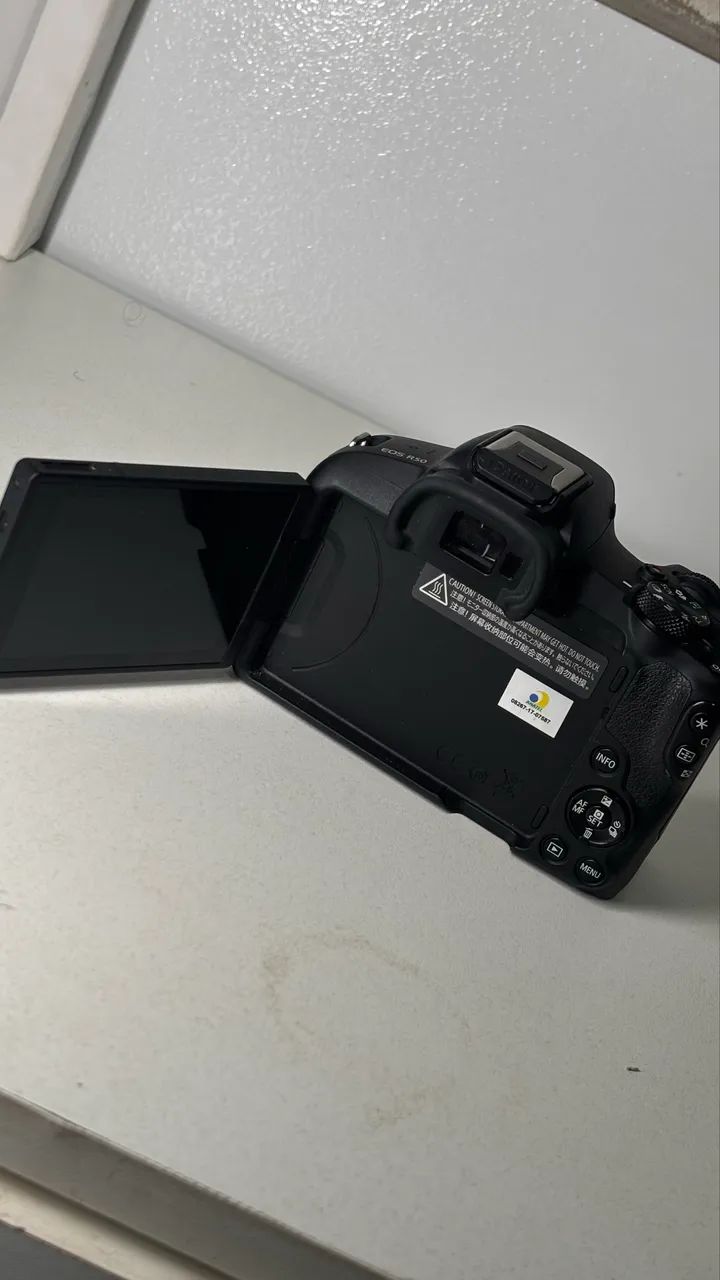 Câmera canon R50420252141602754563