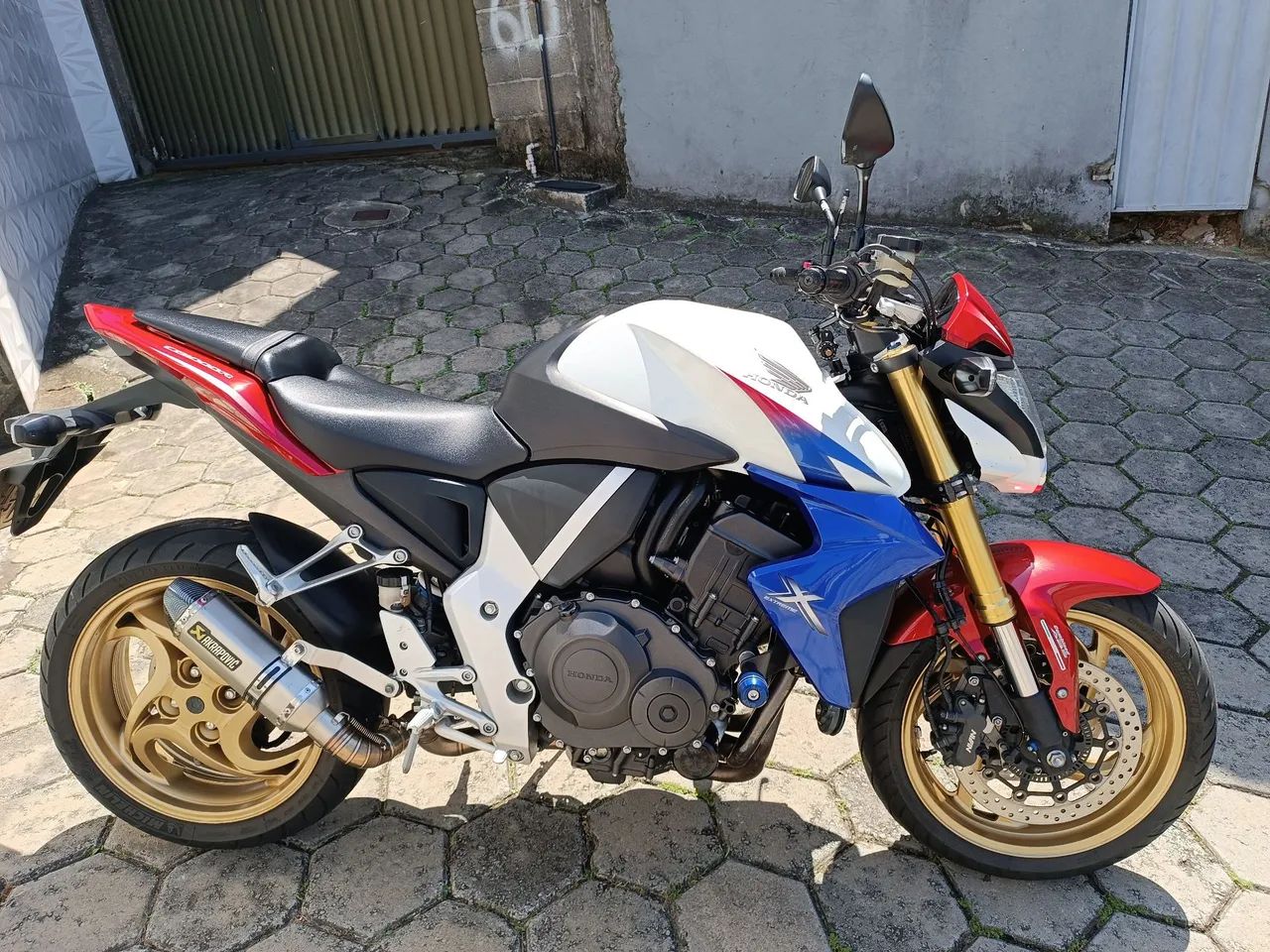 CB 1000R - Foto 3