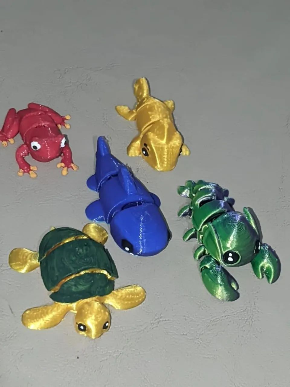 BRINQUEDOS SENSORIAIS 