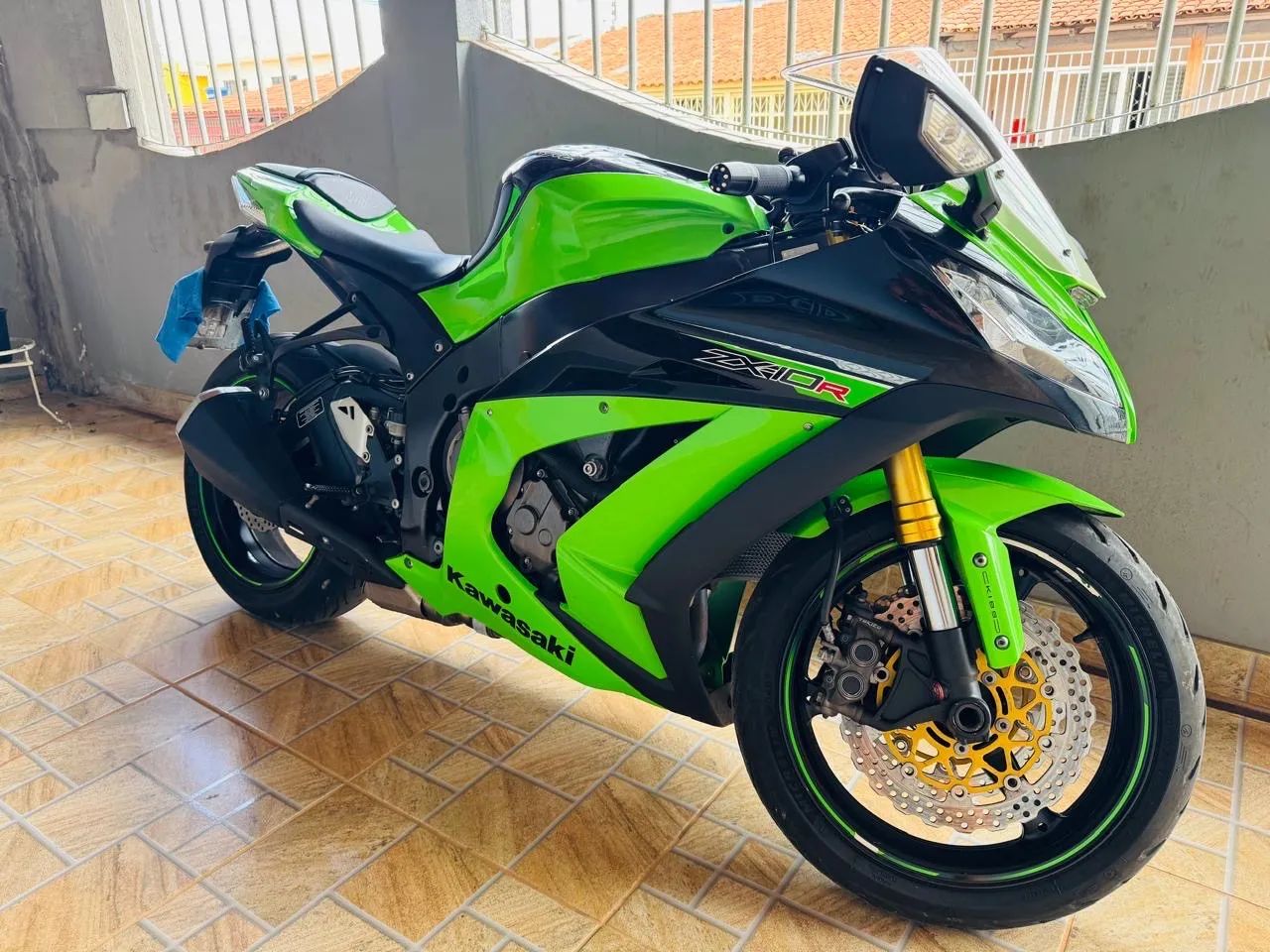 Kawasaki Zx-10/ Zx-10r 1000cc 2013 - 1475031168 | OLX