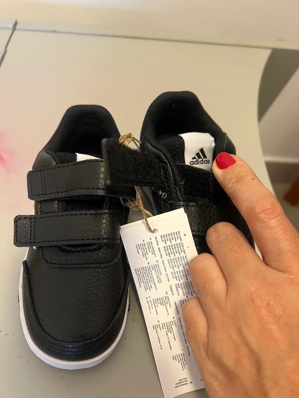 Tenis Adidas tamanho 21 