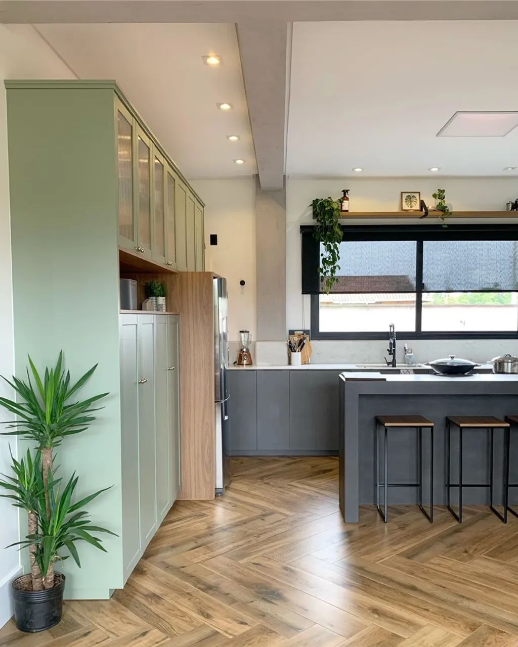 Casa Araquari, 1 suíte, móveis sob medida
