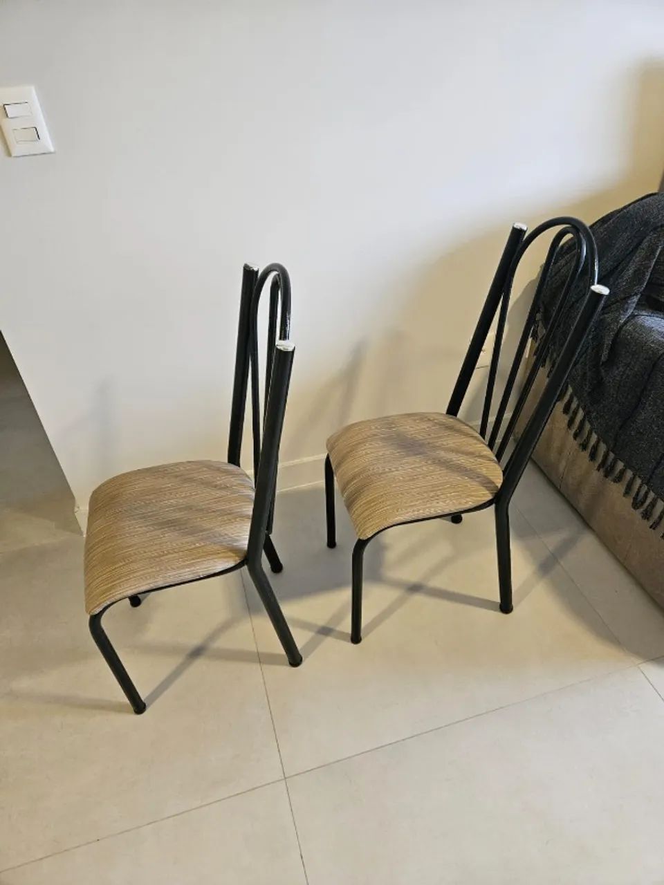 2 cadeiras para mesa/sala/cozinha - Foto 2