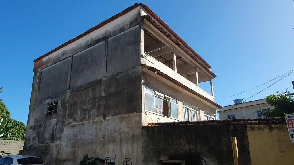 Vendo Casa 2° Pavimento com Terraço 