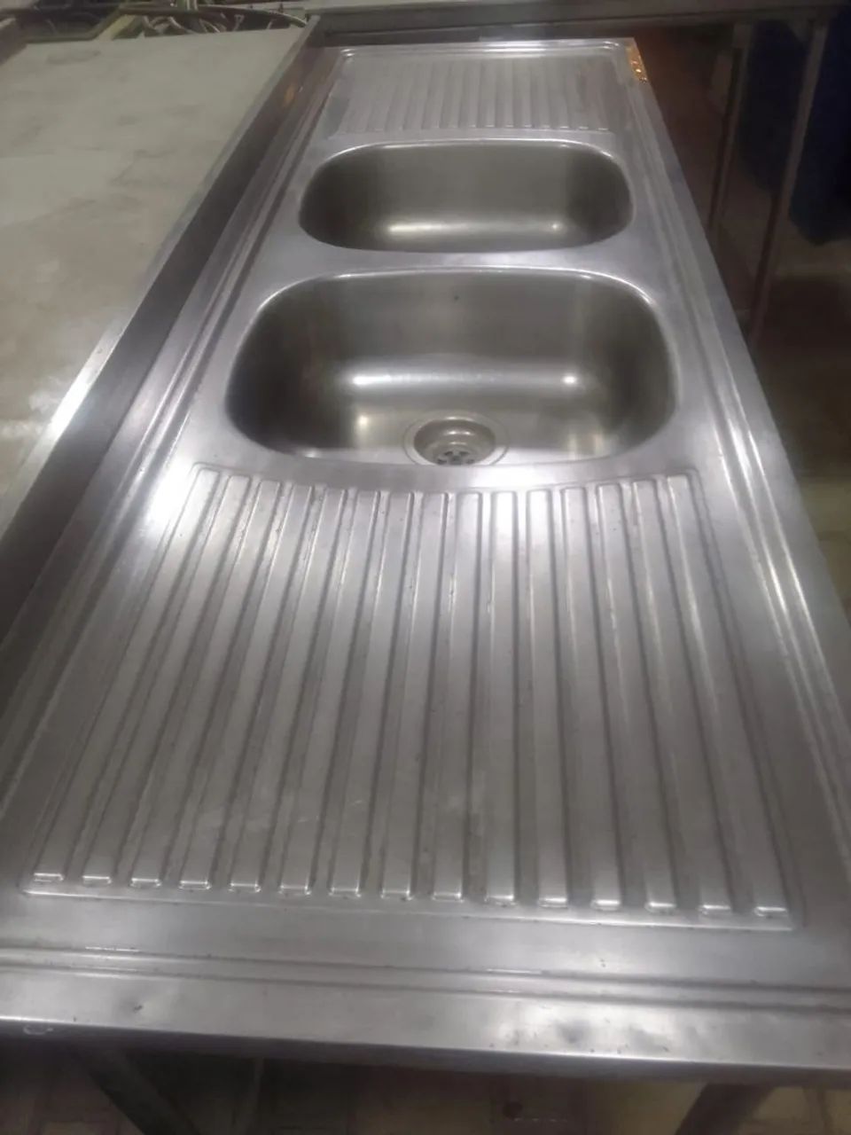 Bancada Cozinha 2 Cubas com 2 Cubas 1,60m X 60cm - Foto 3