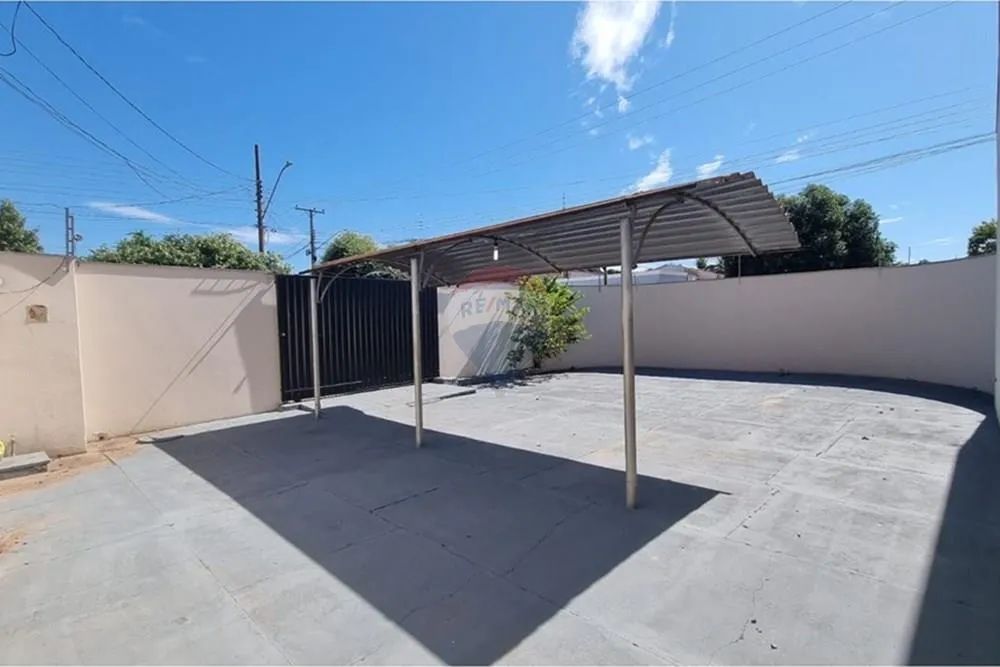 Casa no bairro Novo Horizonte com 3 quartos - Foto 2