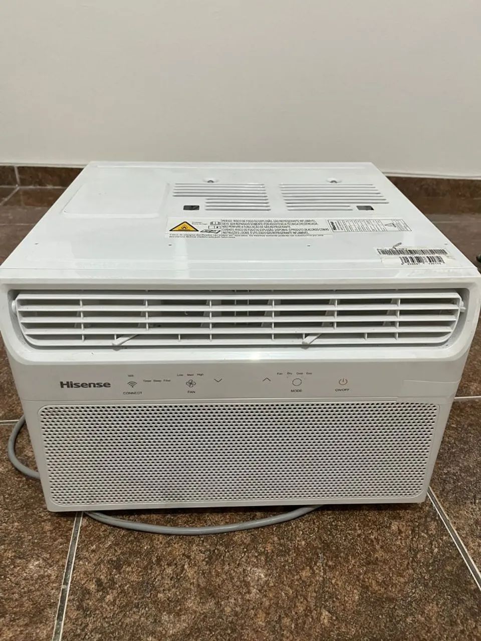 Ar Condicionado de Janela Hisense 9000 BTUs - Excelente Estado - Ar ...