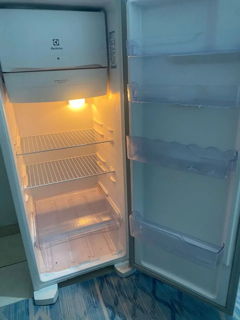 Geladeira Eletrolux - Foto 2