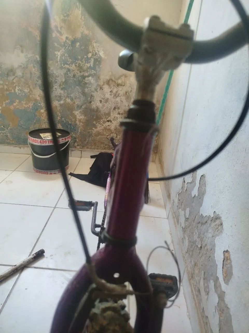 Bicicleta aro 26 em perfeito estado semi nova  - Foto 3