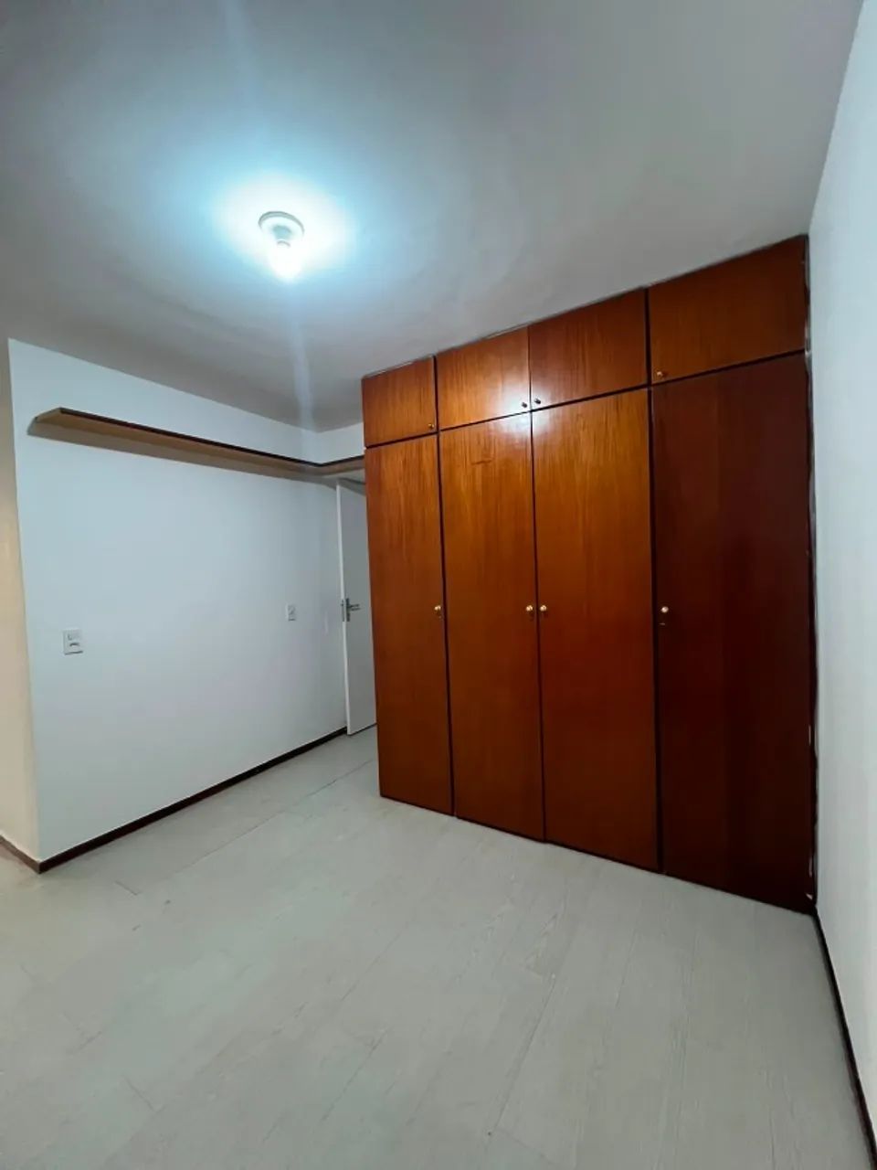3 Quartos na Octogonal 8 - 1 andar  reformado