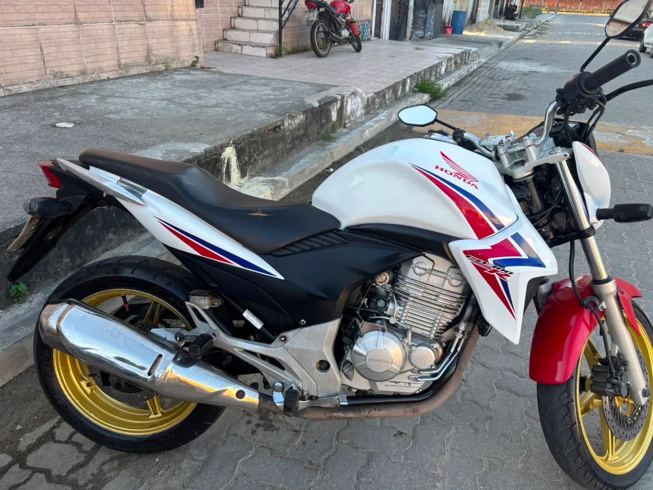 Cb 300 2015 - Foto 3
