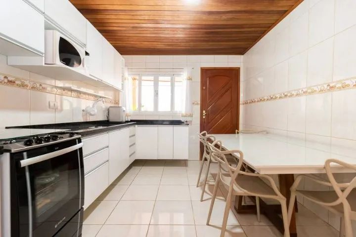 Casa para venda com 180 metros quadrados com 3 quartos - Foto 3