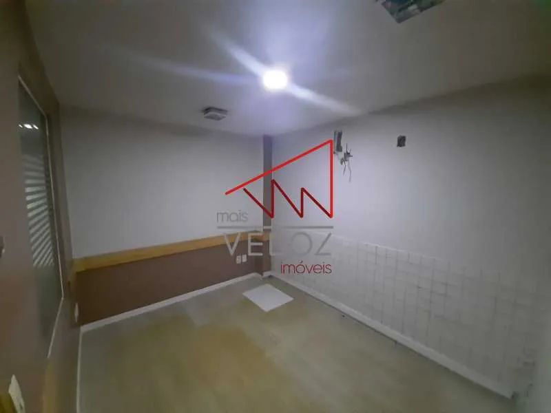 Loja : / Comercial / Catete