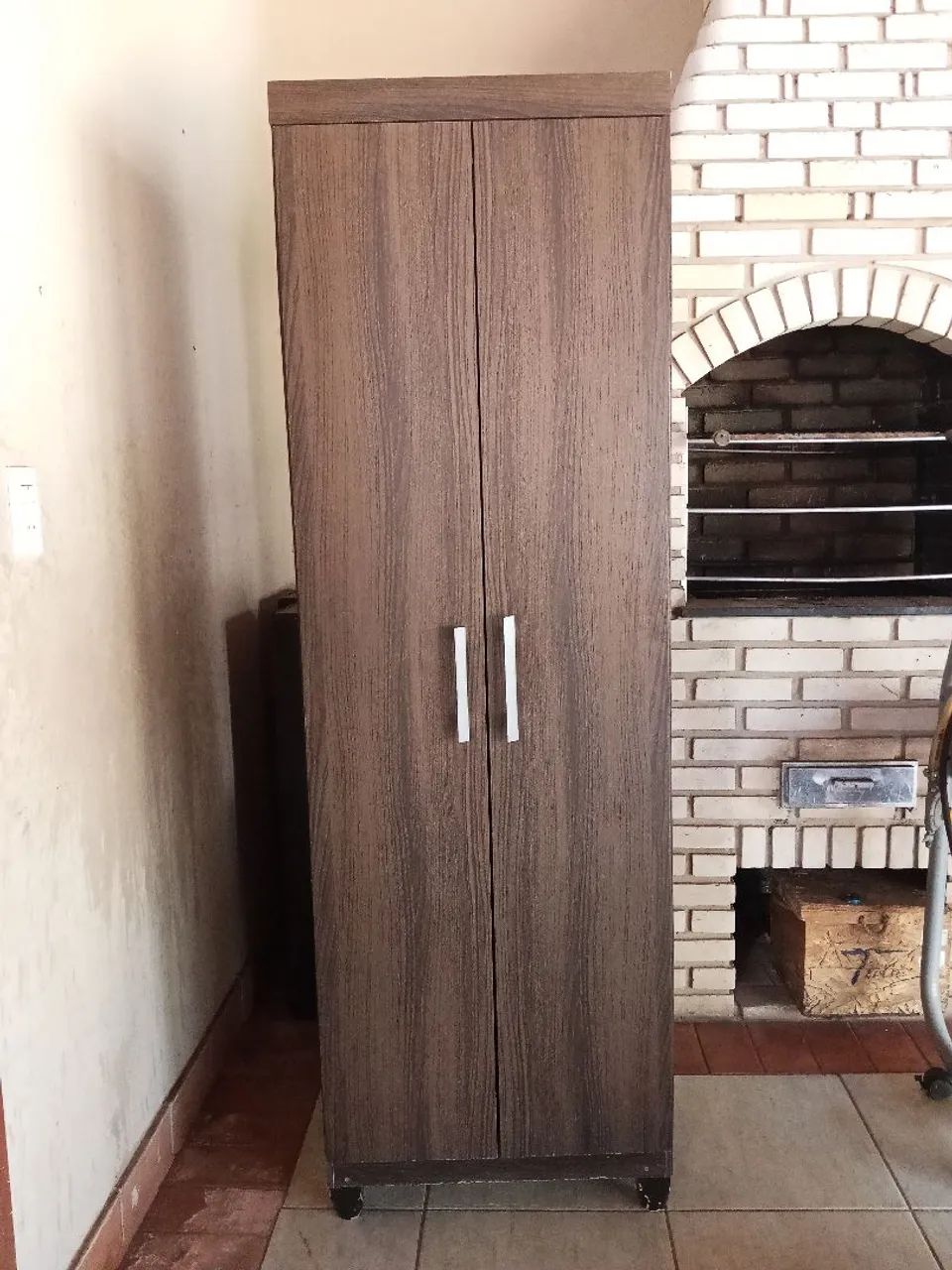 Vende-se Armário Multiuso e Cama Box de Solteiro com Colchão - Foto 3