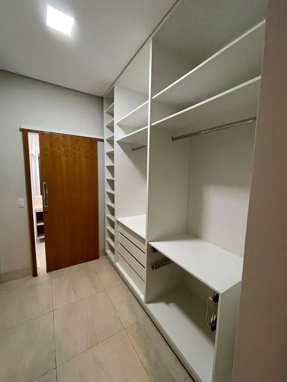 Casa Terrea com 3 Suites no Alphaville II - Foto 5