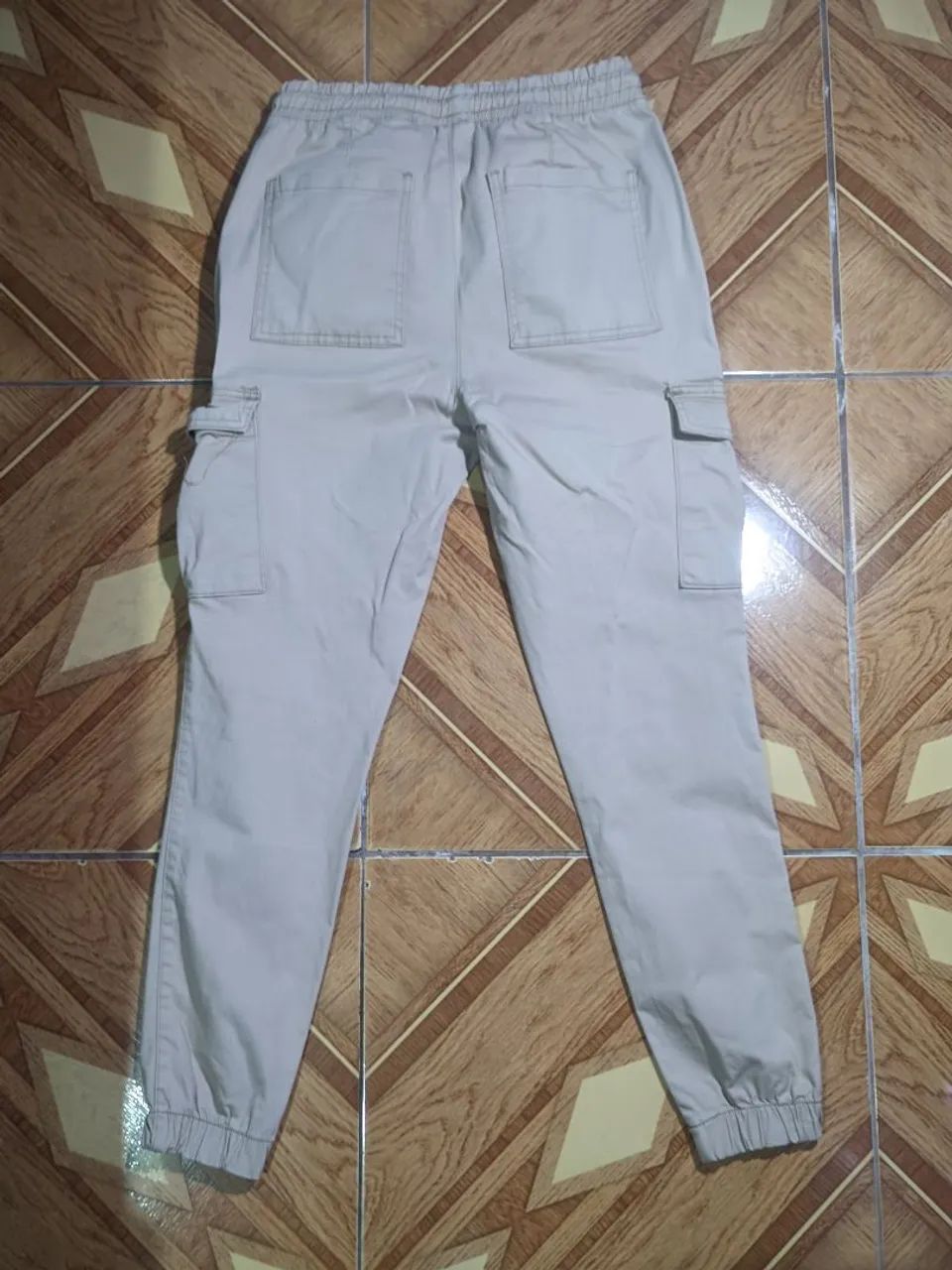 Calça cargo bege - Foto 2