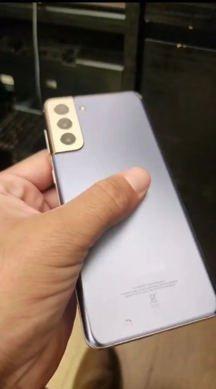 Vendo ou troco s21 Plus 5g em iphone  - Foto 2