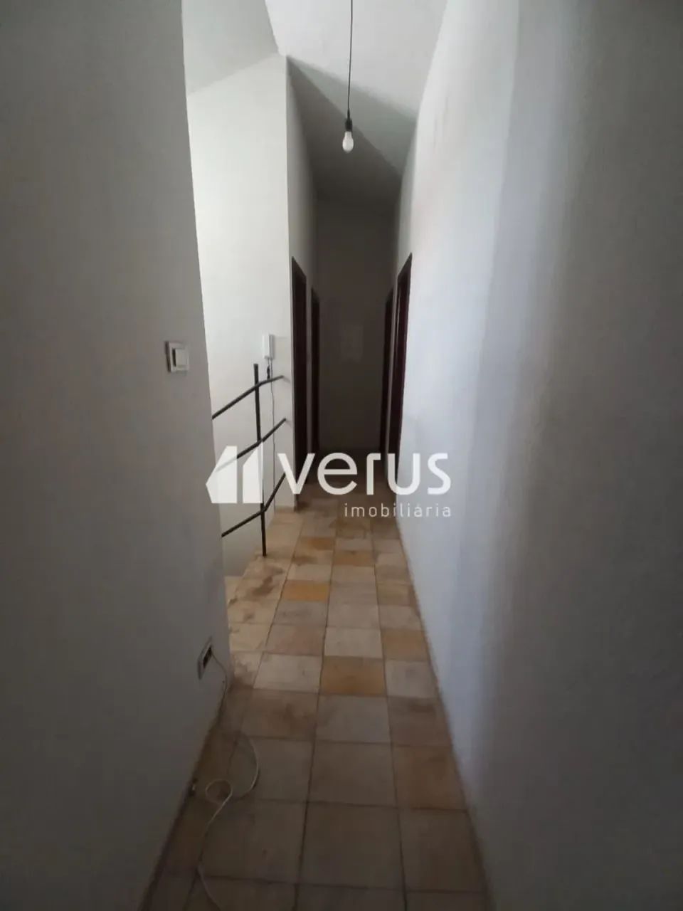 Imóvel para venda tem 250 metros quadrados com 5 quartos - Foto 3