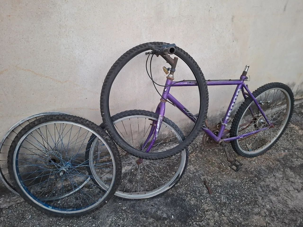 BIKE RETIRADA PEÇAS 