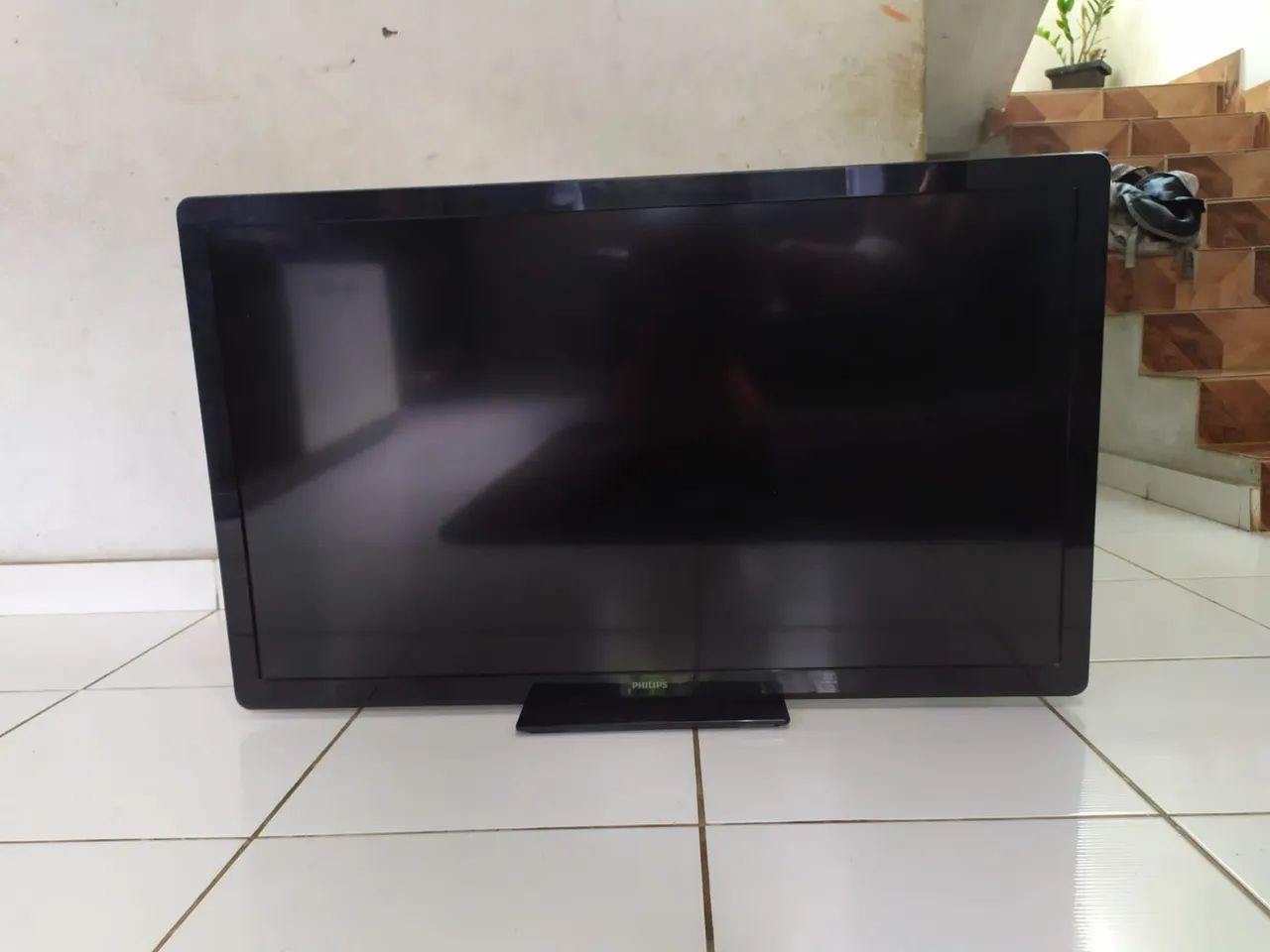 Tv Philips 47 polegadas em perfeito estado  - Foto 3